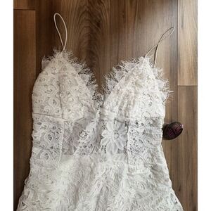 Celebrity Fashion Hera Collection Sz Medium Ivory Lace Dress Informal Wedding